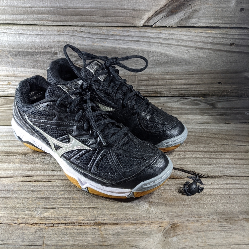 Mizuno wave hurricane 2,S8,black, silver